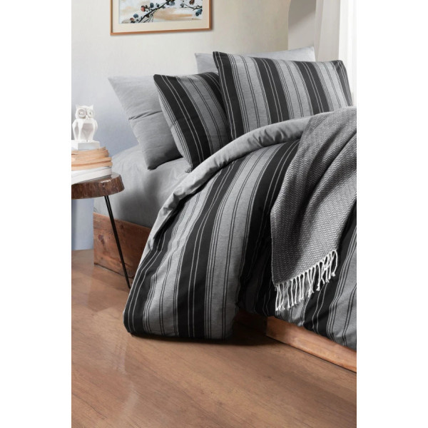 double-duvet-cover-set-with-fitted-sheet-stri